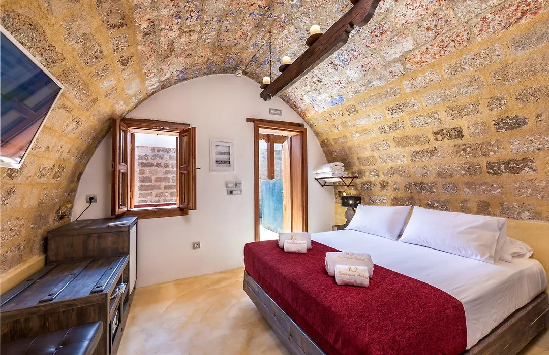 10Gr Boutique Hotel & Wine Bar (Adults Only)-1