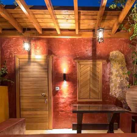 10Gr Boutique Hotel & Wine Bar (Adults Only)-3